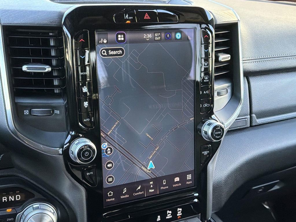 Used 2025 RAM 1500 Laramie image 10