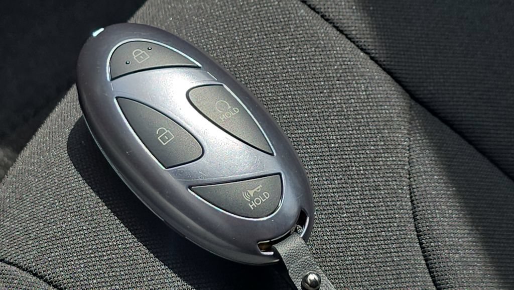 New 2026 Hyundai Elantra SEL Sport Premium FWD image 32