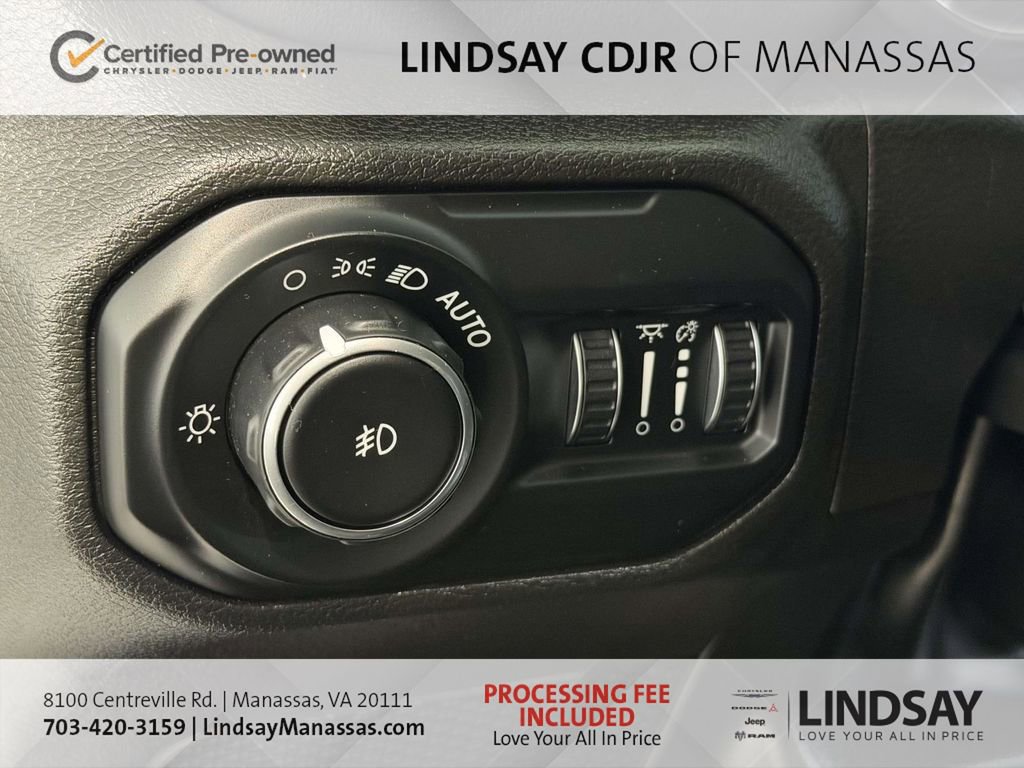 Certified 2021 Jeep Wrangler Unlimited Sahara AWD/4WD image 29