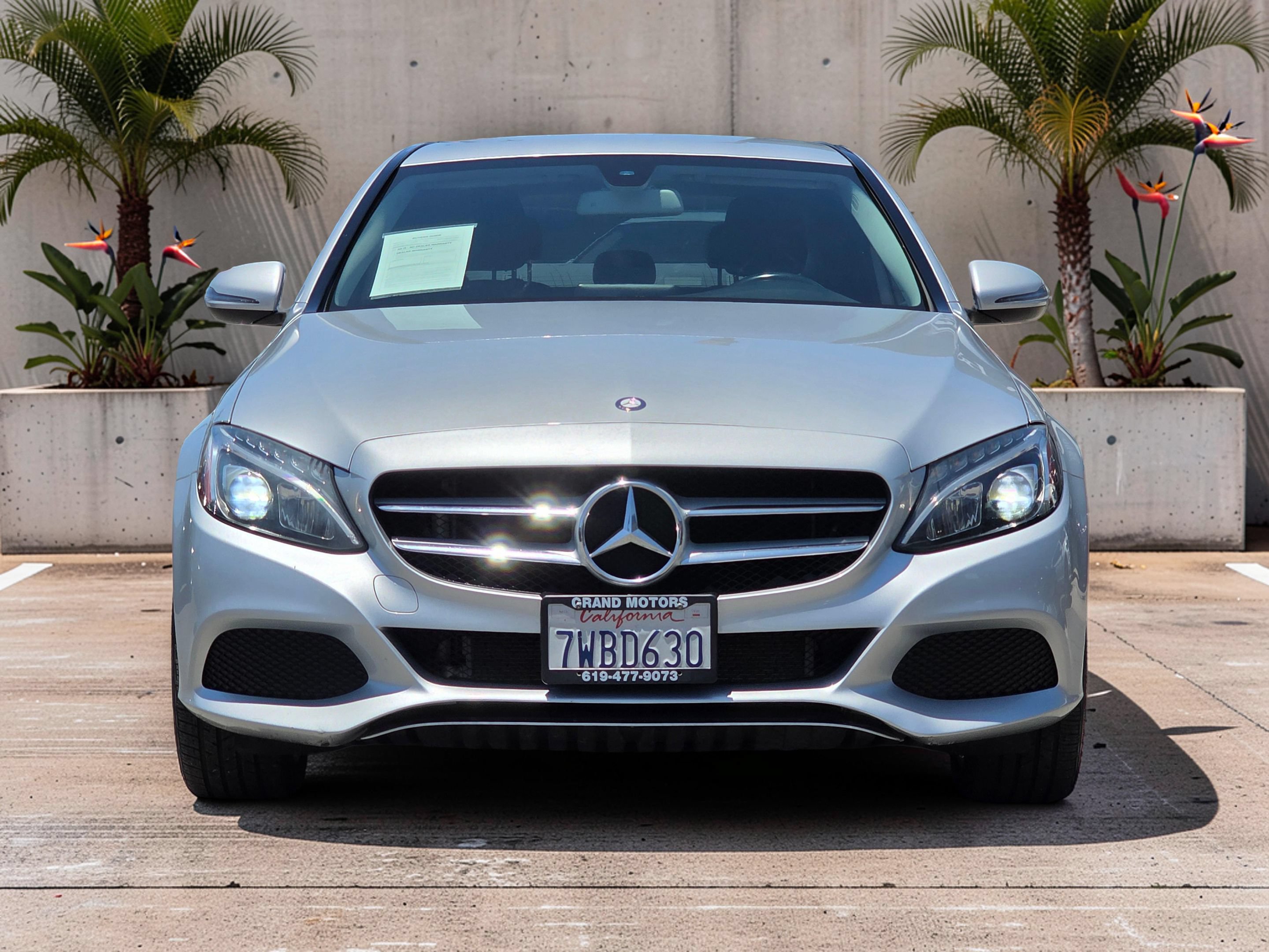 Used 2016 Mercedes-Benz C 350e Sedan w/ Multimedia Package image 2