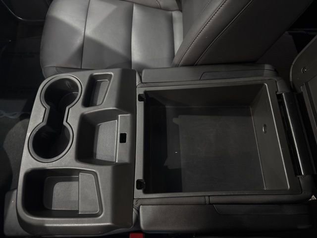 Used 2025 GMC Sierra 1500 SLT image 27