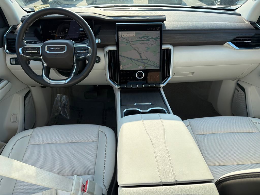 Used 2024 GMC Acadia Denali image 23