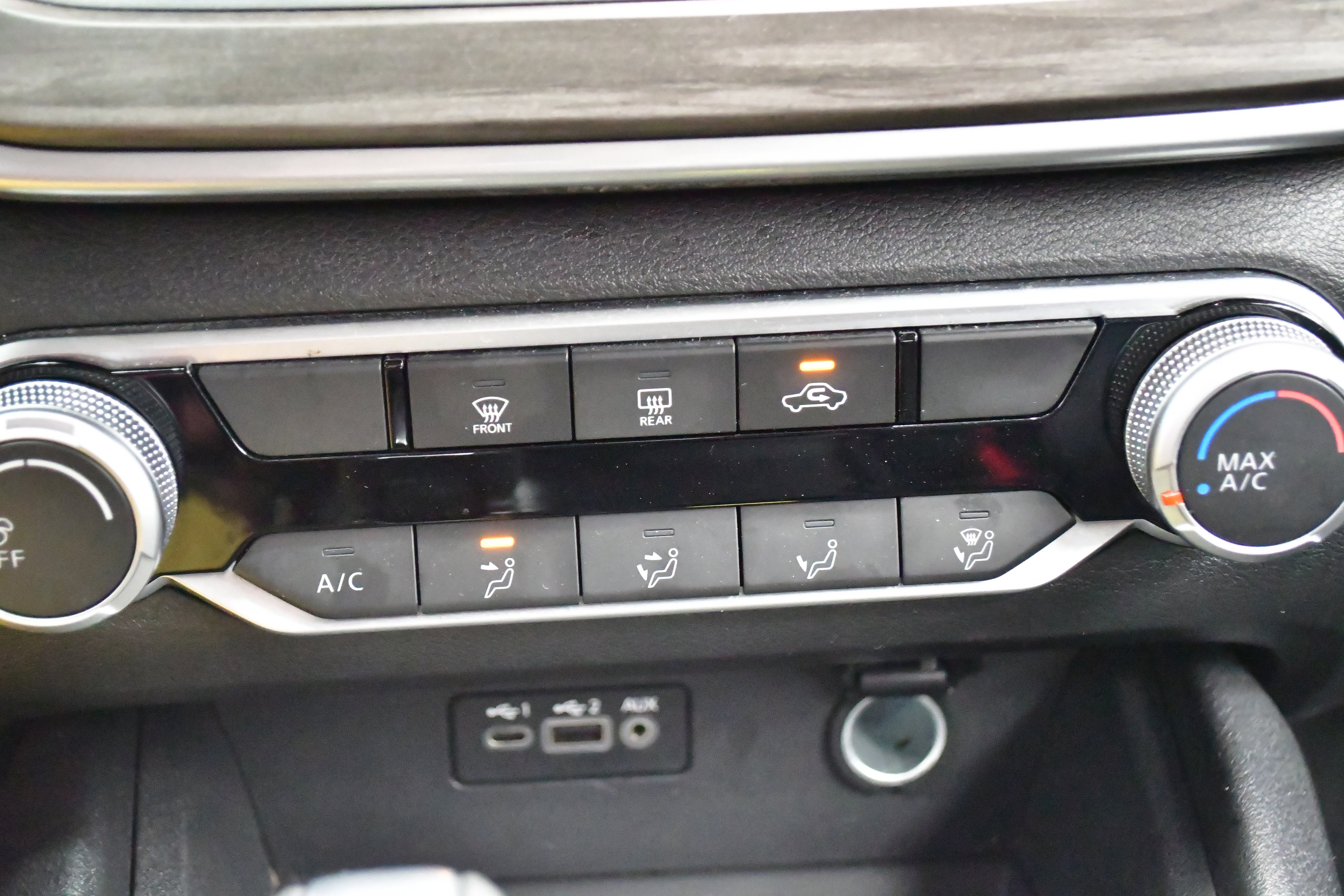 Used 2025 Nissan Altima 2.5 SV FWD image 26