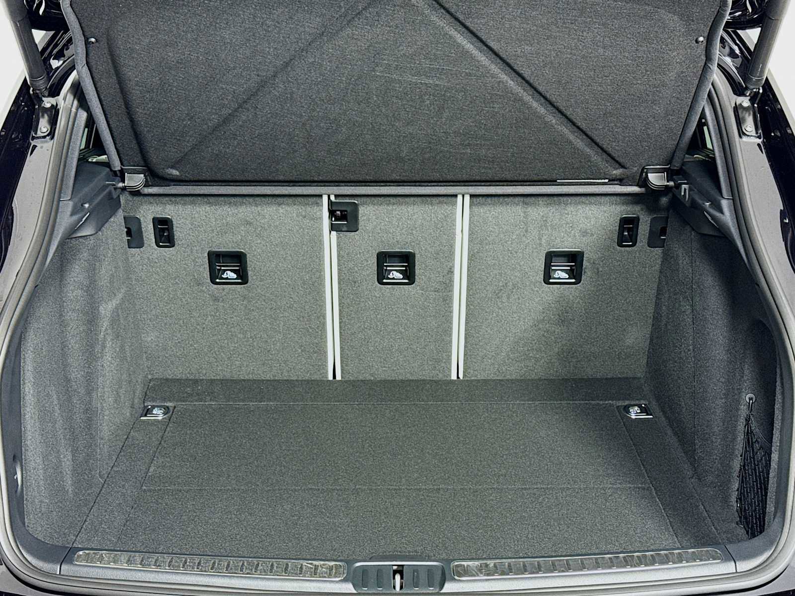 New 2026 Porsche Macan S image 28