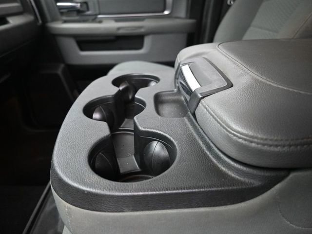 Used 2020 RAM 1500 Classic SLT RWD image 19
