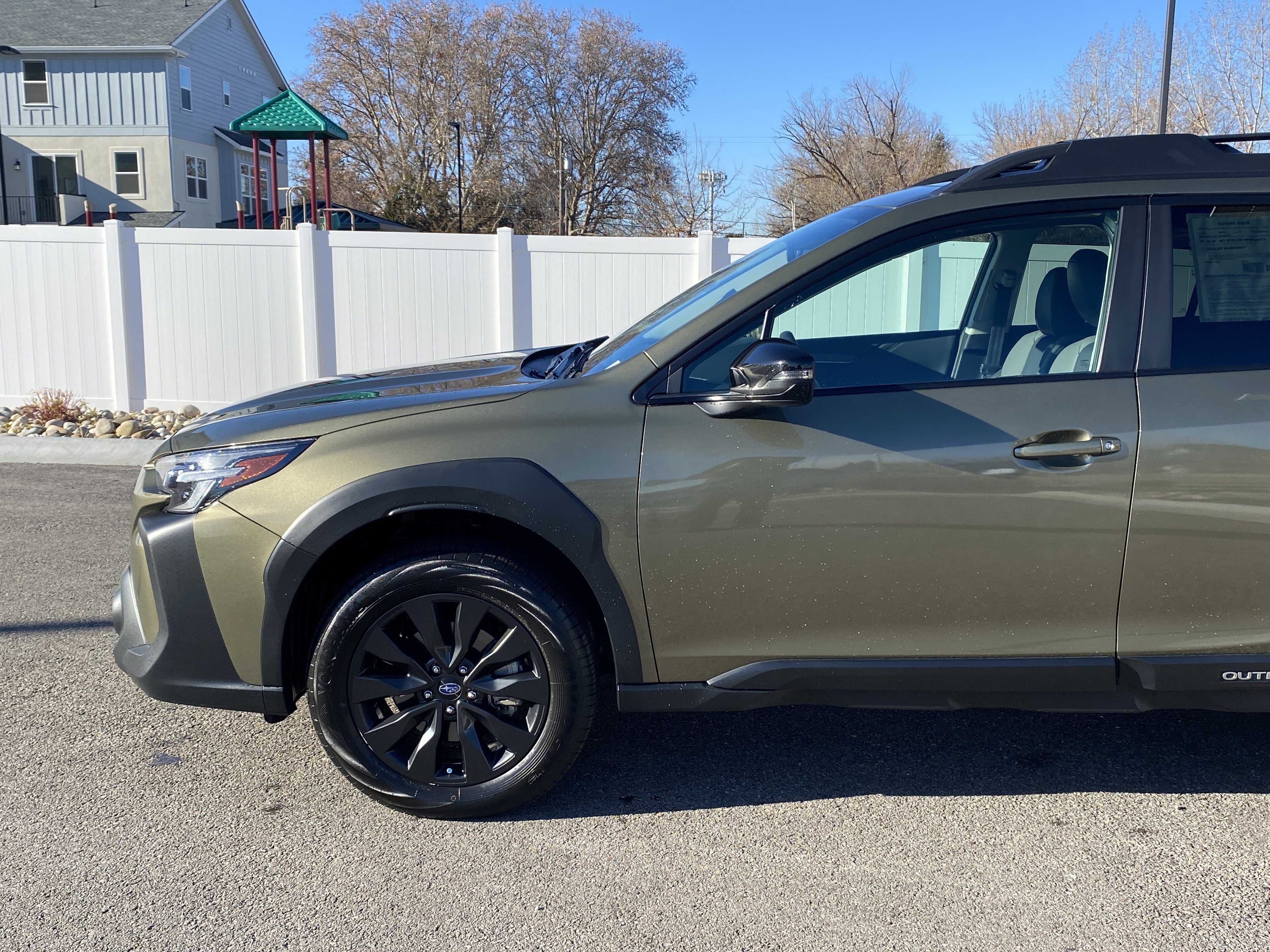 Used 2024 Subaru Outback Onyx Edition XT image 2