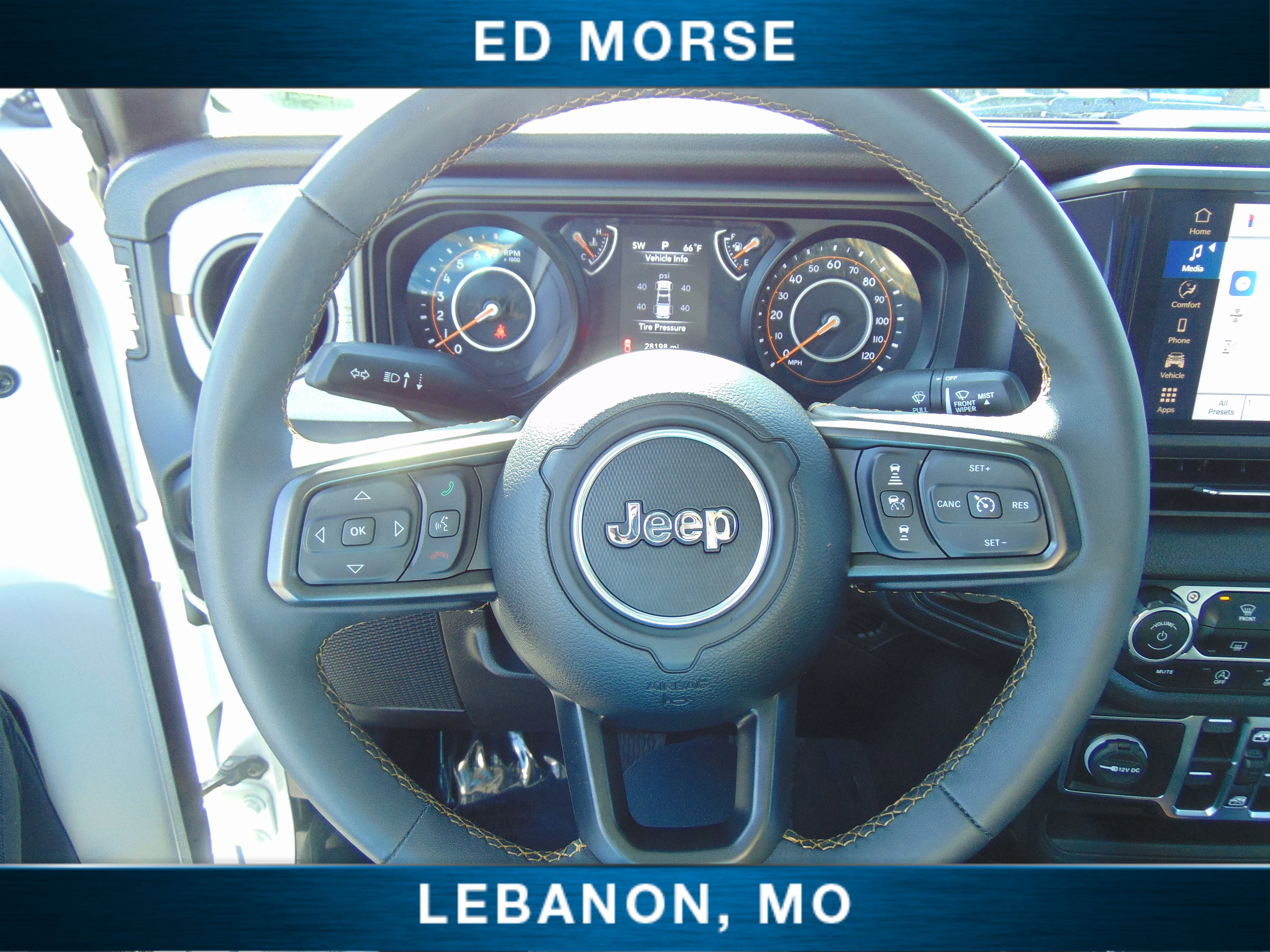 Used 2025 Jeep Gladiator Sport image 22
