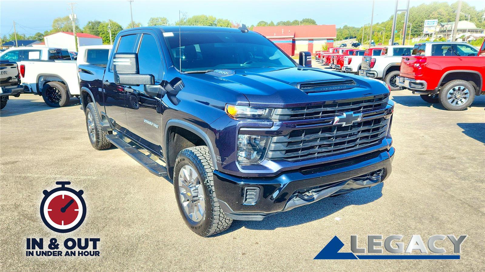 Used 2024 Chevrolet Silverado 2500 Custom w/ Custom Value Package image 1