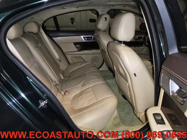 Used 2011 Jaguar XF Premium image 13