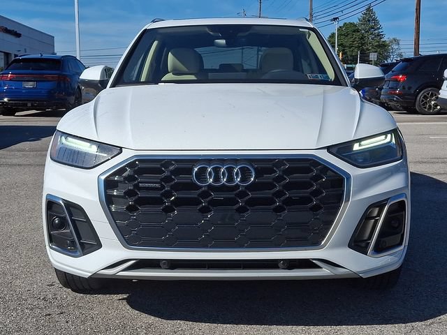 Used 2023 Audi Q5 2.0T Premium w/ Convenience Package AWD/4WD image 4