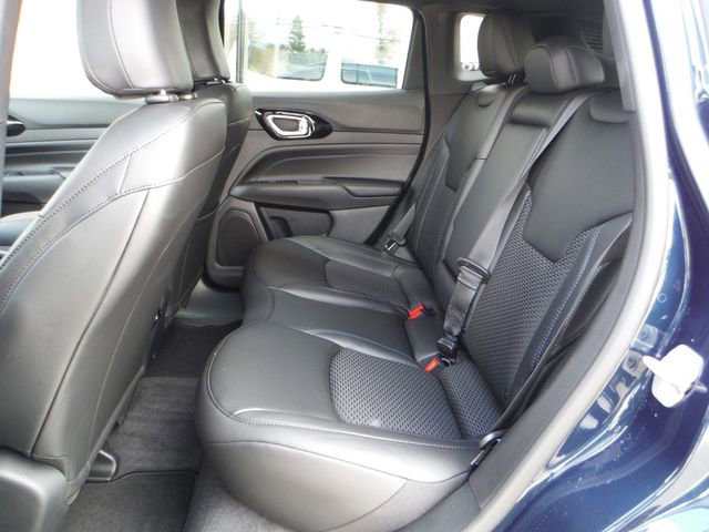 New 2026 Jeep Compass Latitude AWD/4WD image 35