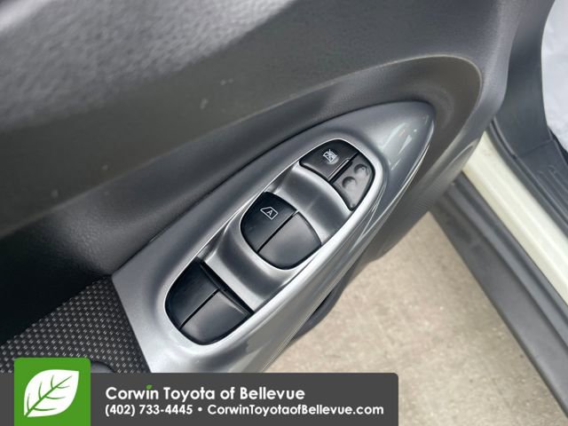 Used 2011 Nissan Juke S w/ Sport Pkg image 19