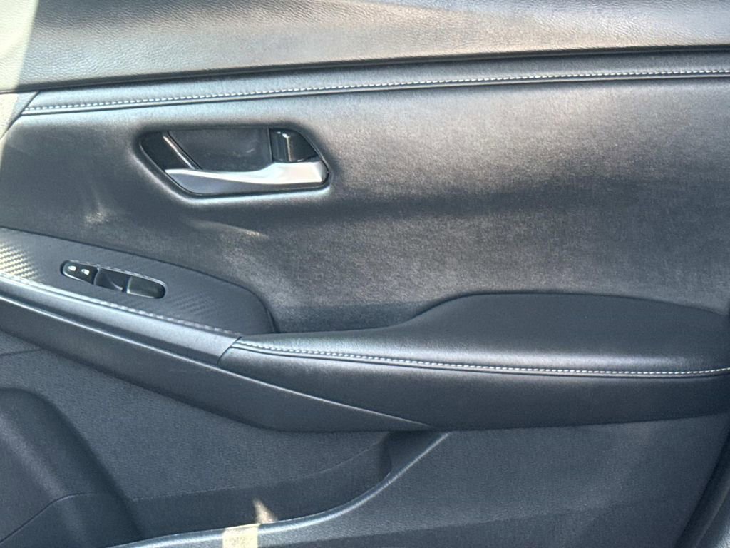 Used 2024 Nissan Sentra SV image 24