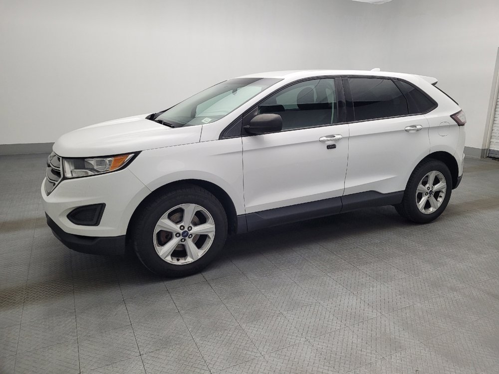 Used 2016 Ford Edge SE image 2