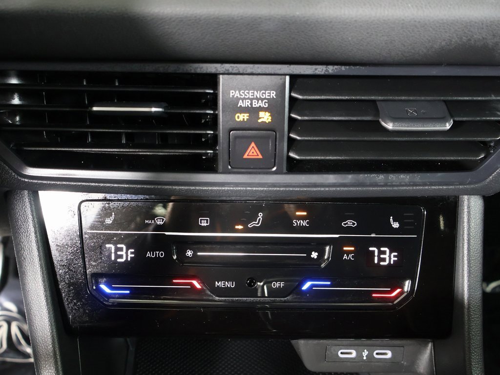 Used 2025 Volkswagen Jetta Sport image 6