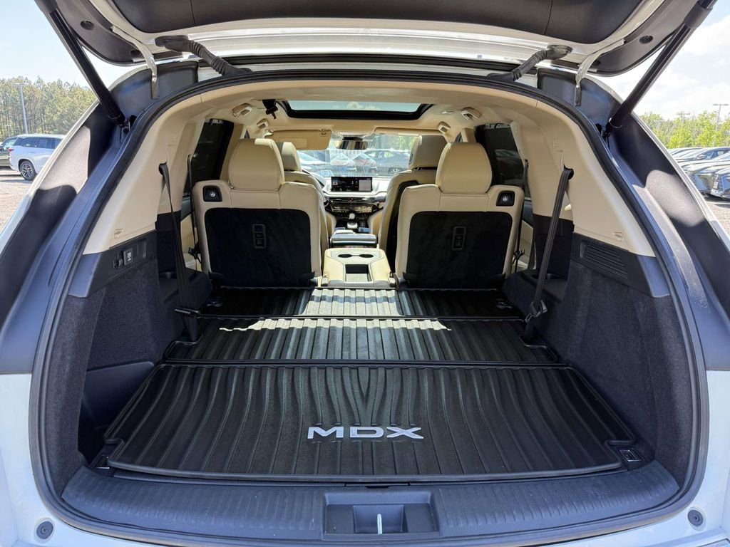 Used 2022 Acura MDX SH-AWD w/ Technology Package image 28