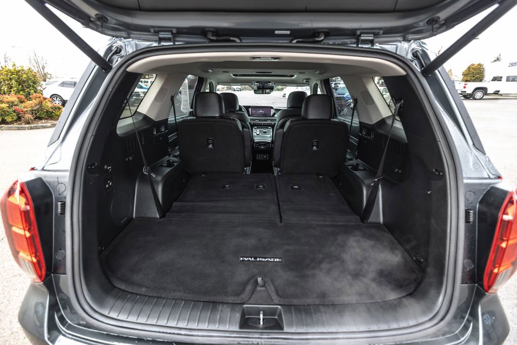 Used 2023 Hyundai Palisade SEL w/ Premium Package image 36