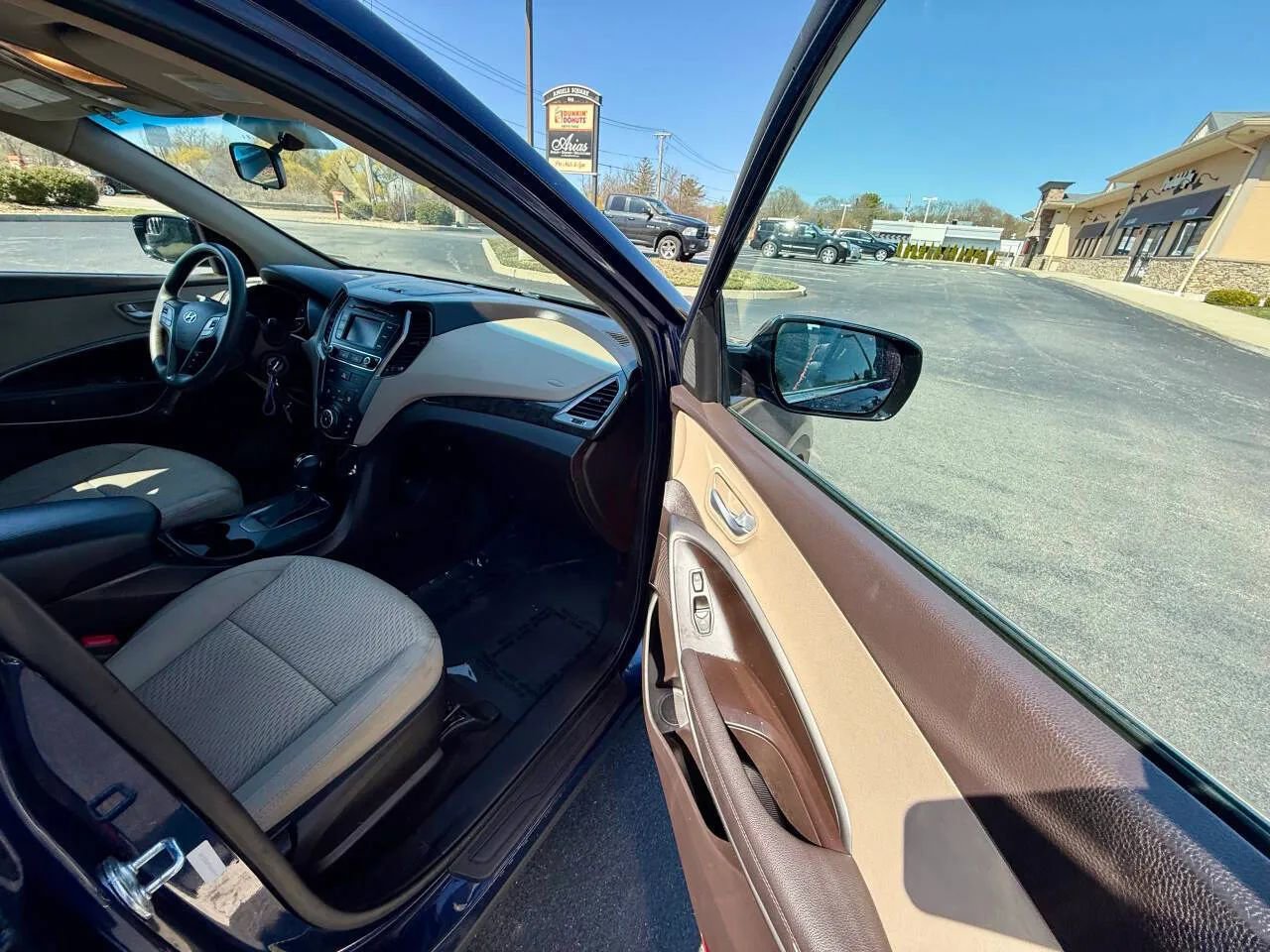 Used 2017 Hyundai Santa Fe Sport image 10