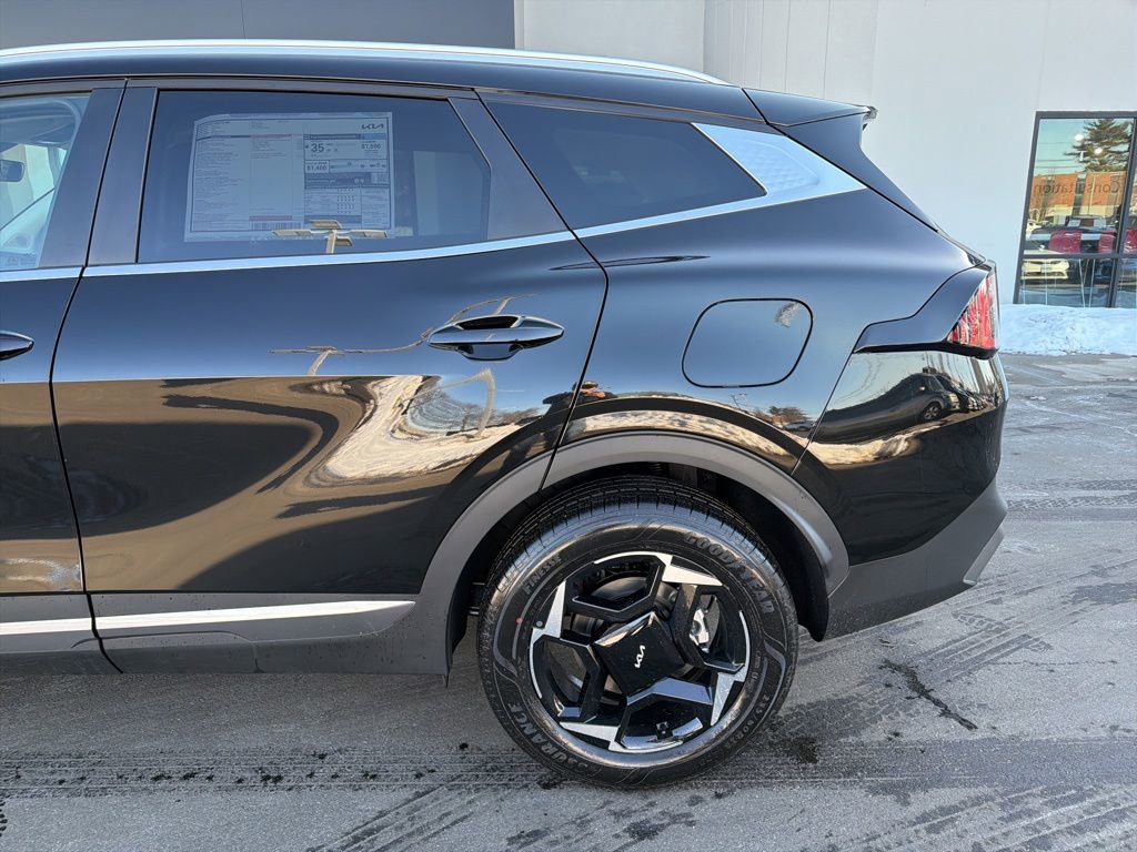 New 2026 Kia Sportage EX image 9