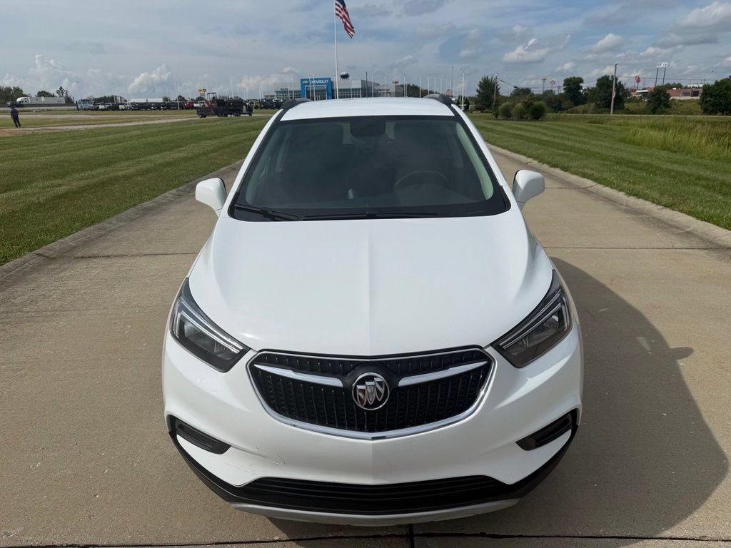 Used 2021 Buick Encore Preferred AWD/4WD image 12