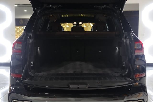 Used 2021 BMW X5 M50i w/ Executive Package AWD/4WD image 26