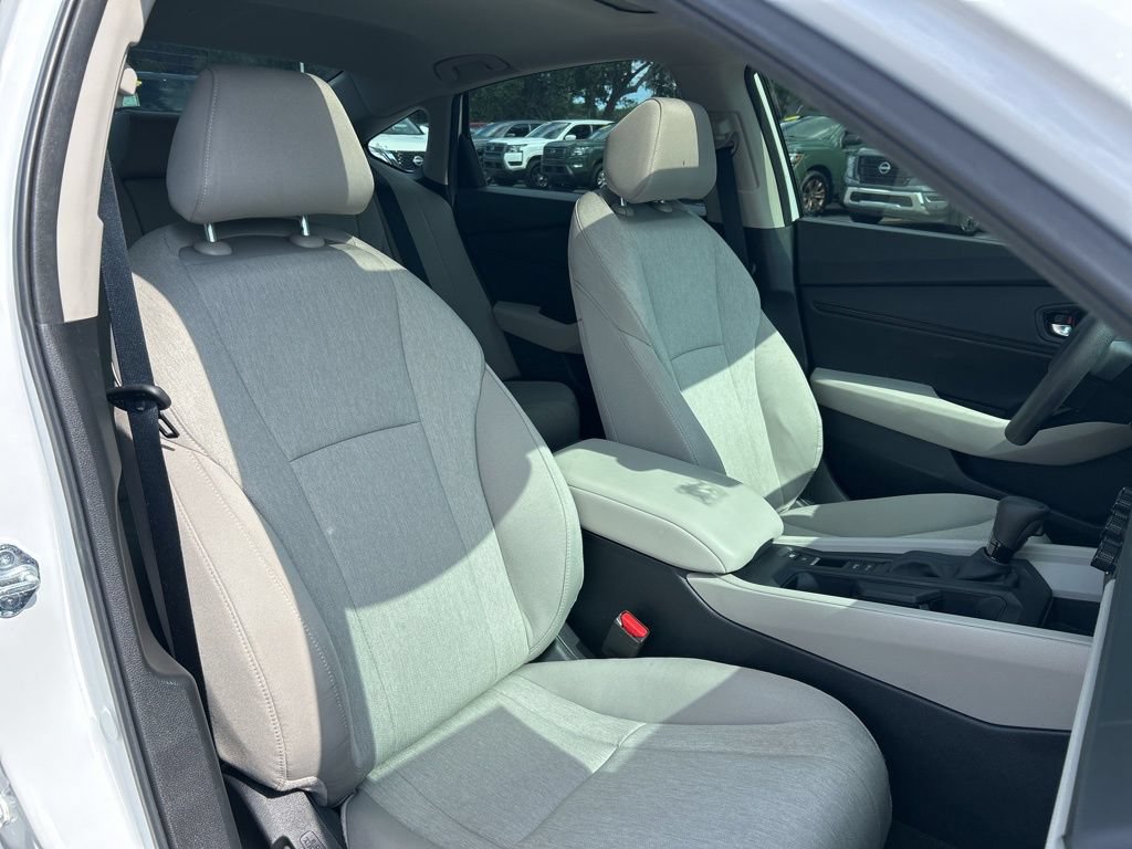 Used 2025 Honda Accord SE image 40