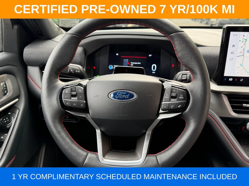 Used 2025 Ford Explorer ST-Line w/ ST-Line Street Pack AWD/4WD image 17