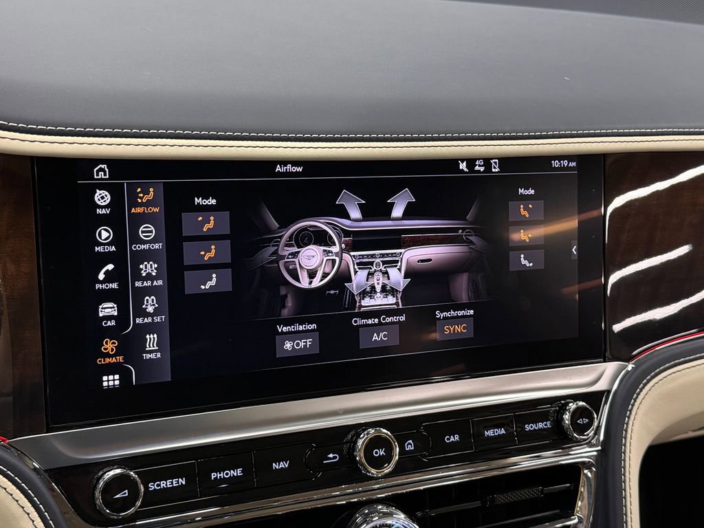 Used 2022 Bentley Flying Spur Plug-In Hybrid image 62