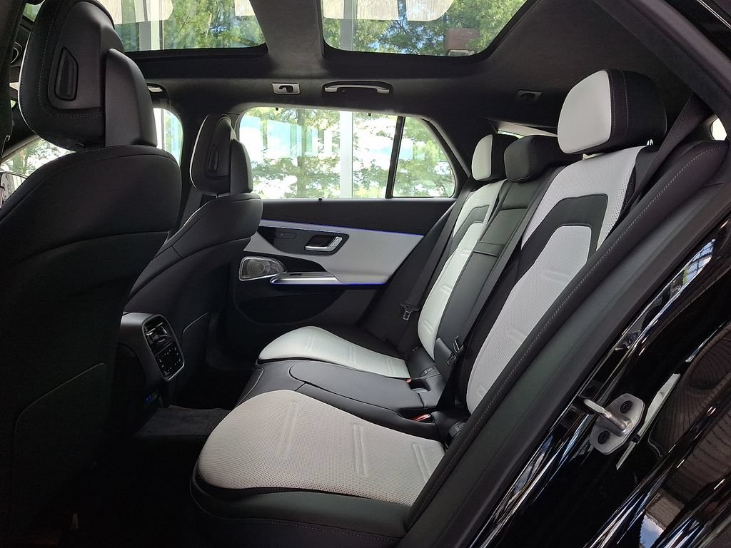 New 2026 Mercedes-Benz E 53 AMG e 4MATIC Wagon image 8