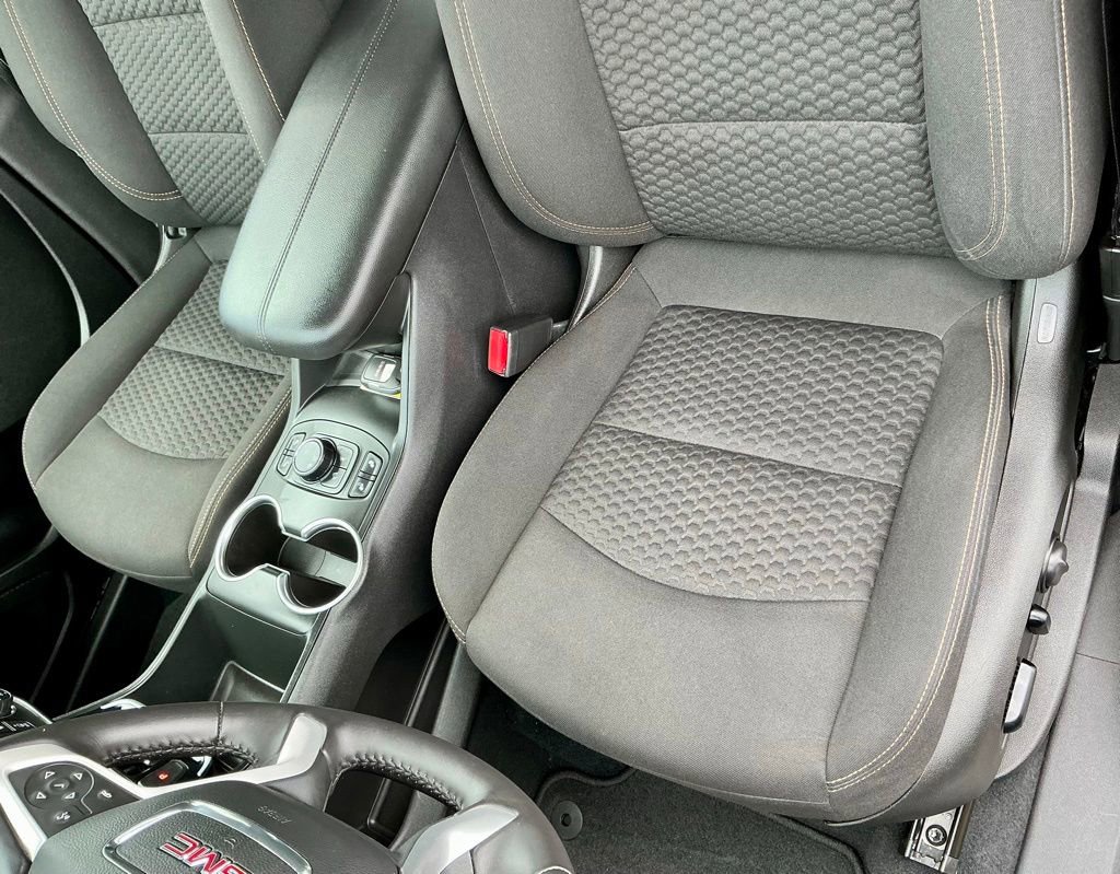 Used 2021 GMC Terrain SLE w/ Driver Convenience Package FWD image 40
