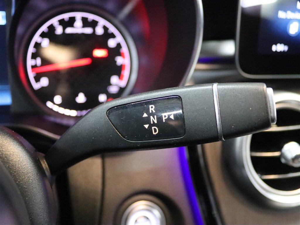 Used 2020 Mercedes-Benz GLC 43 AMG 4MATIC image 30