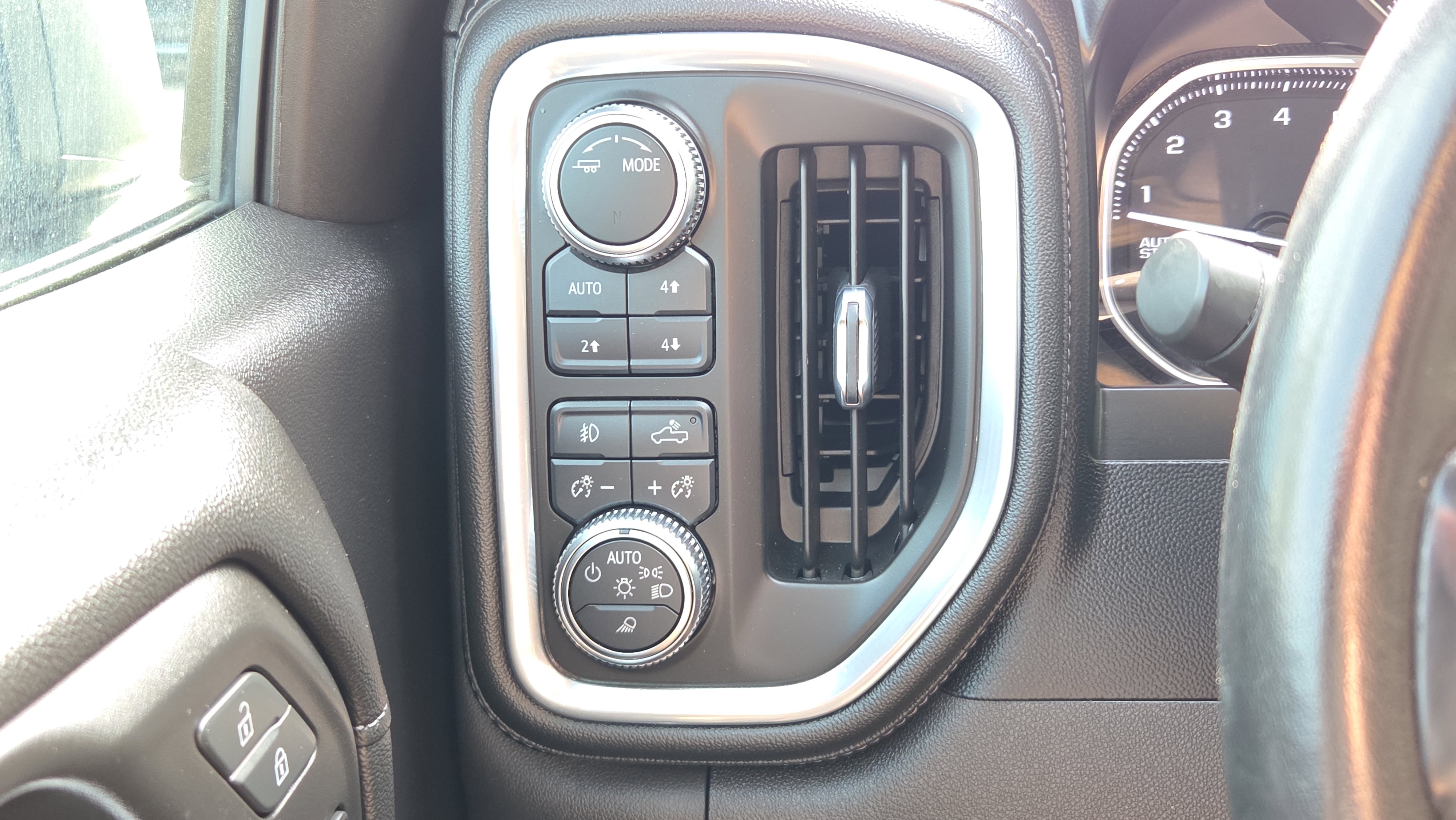 Used 2021 GMC Sierra 1500 SLT w/ SLT Convenience Package image 27