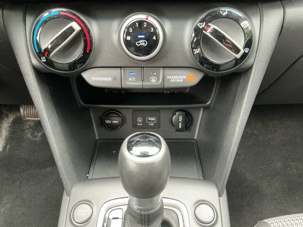 Used 2018 Hyundai Kona SEL AWD/4WD image 21