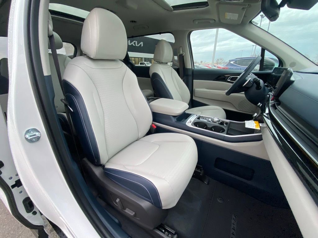 New 2026 Kia Carnival SX Prestige image 32