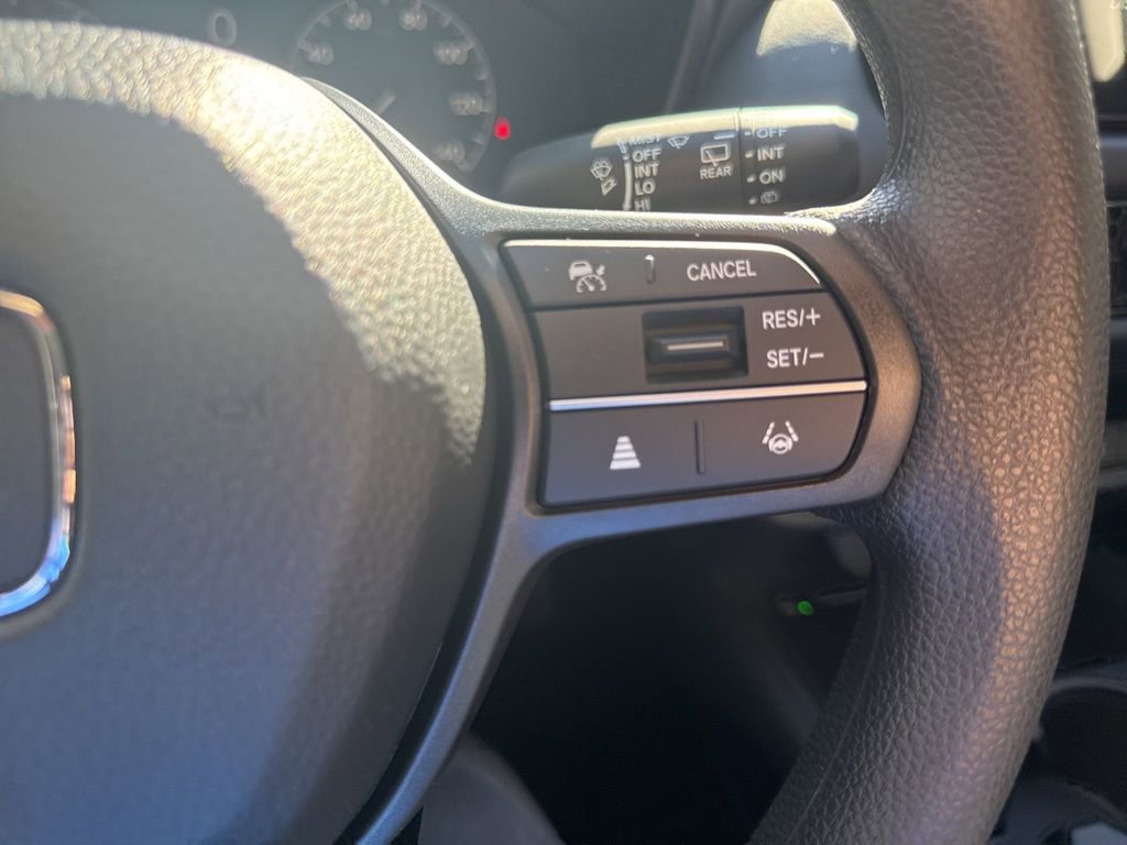 Certified 2026 Honda HR-V LX image 24