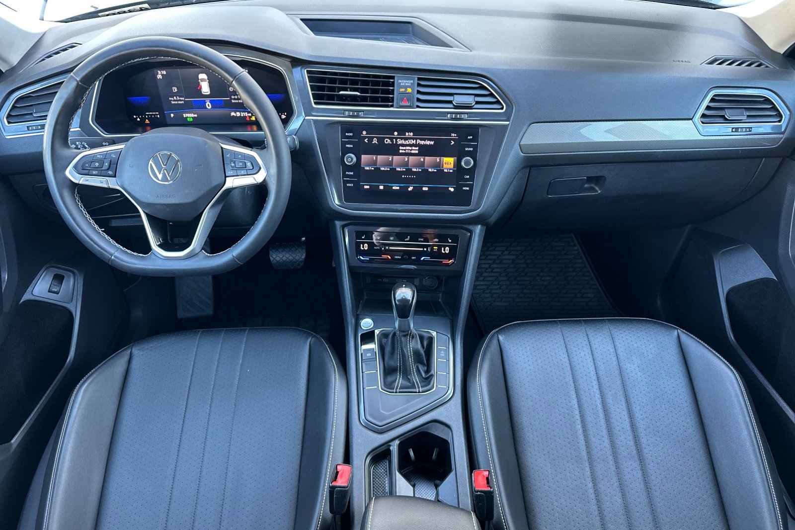 Certified 2022 Volkswagen Tiguan SE image 14