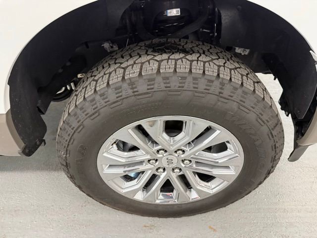 Used 2025 Ford F150 King Ranch w/ FX4 Off-Road Package image 5