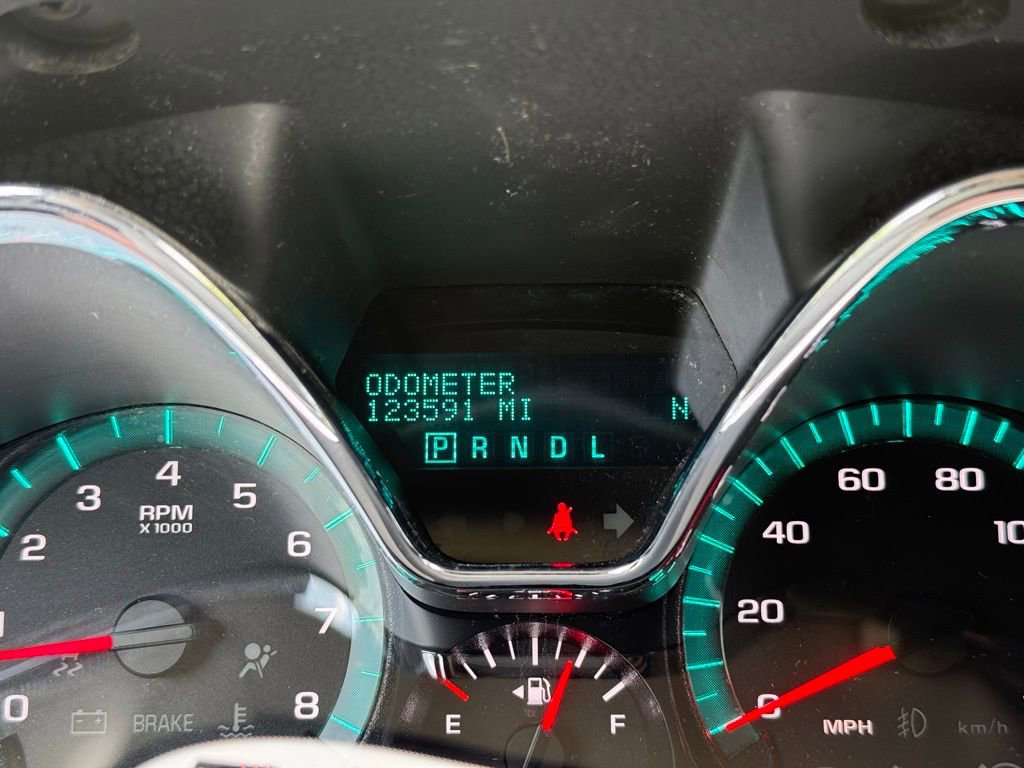 Used 2015 Chevrolet Traverse LTZ FWD image 15