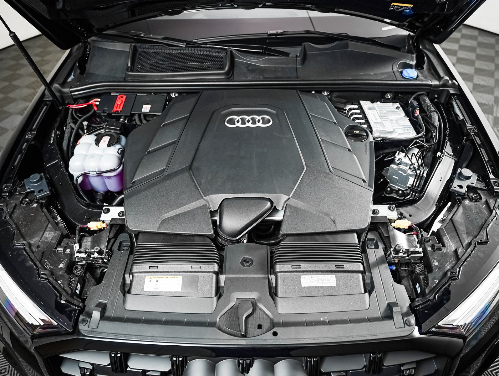 New 2026 Audi Q7 3.0T Premium Plus AWD/4WD image 4