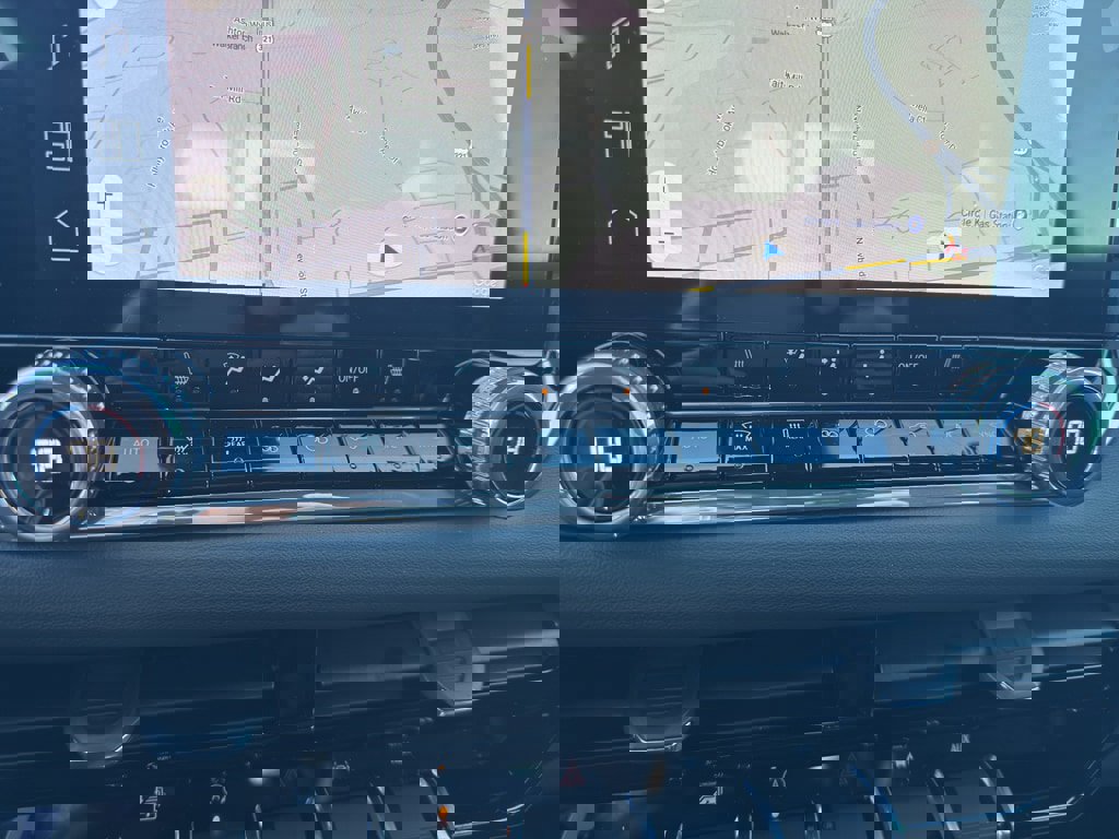 New 2026 GMC Canyon Elevation w/ Convenience Package image 12