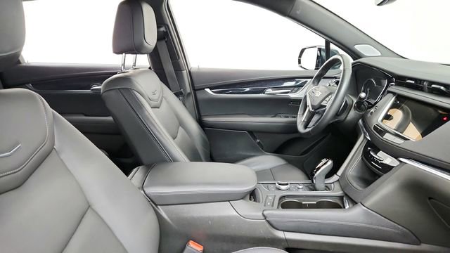 Certified 2023 Cadillac XT5 Premium Luxury image 24