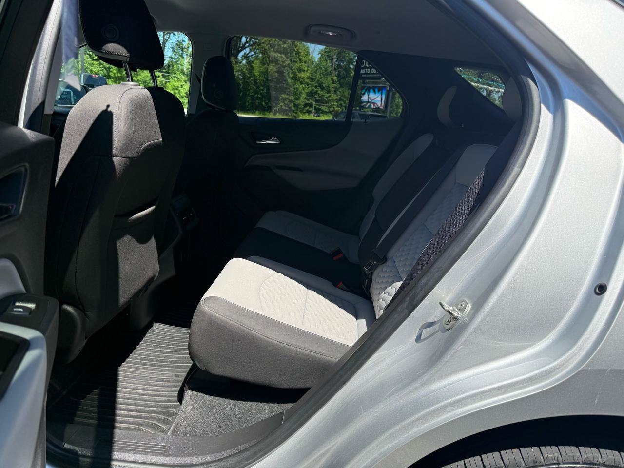 Used 2019 Chevrolet Equinox LT AWD/4WD image 14