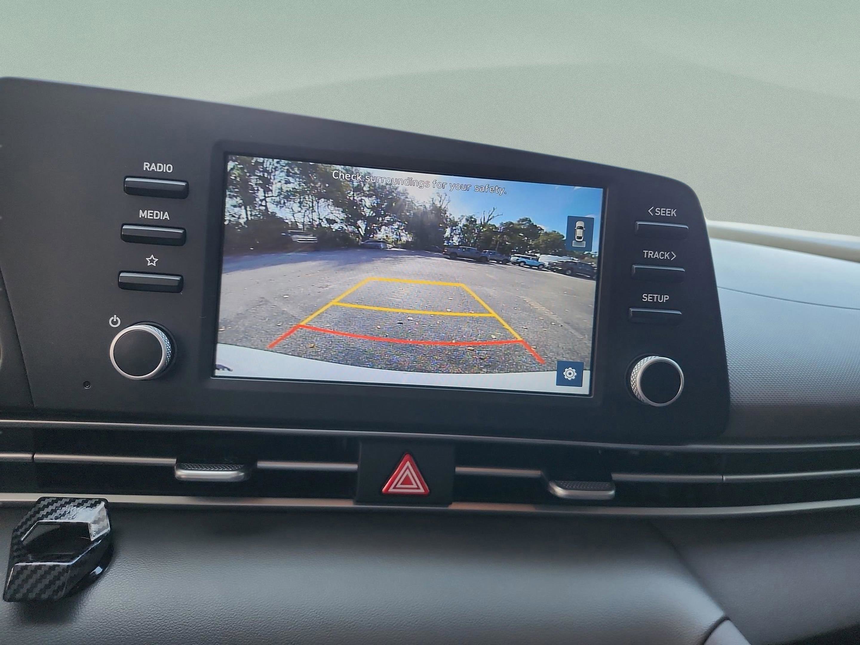 Used 2021 Hyundai Elantra SEL image 27