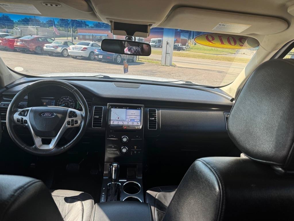 Used 2019 Ford Flex SEL w/ Equipment Group 202A FWD image 10