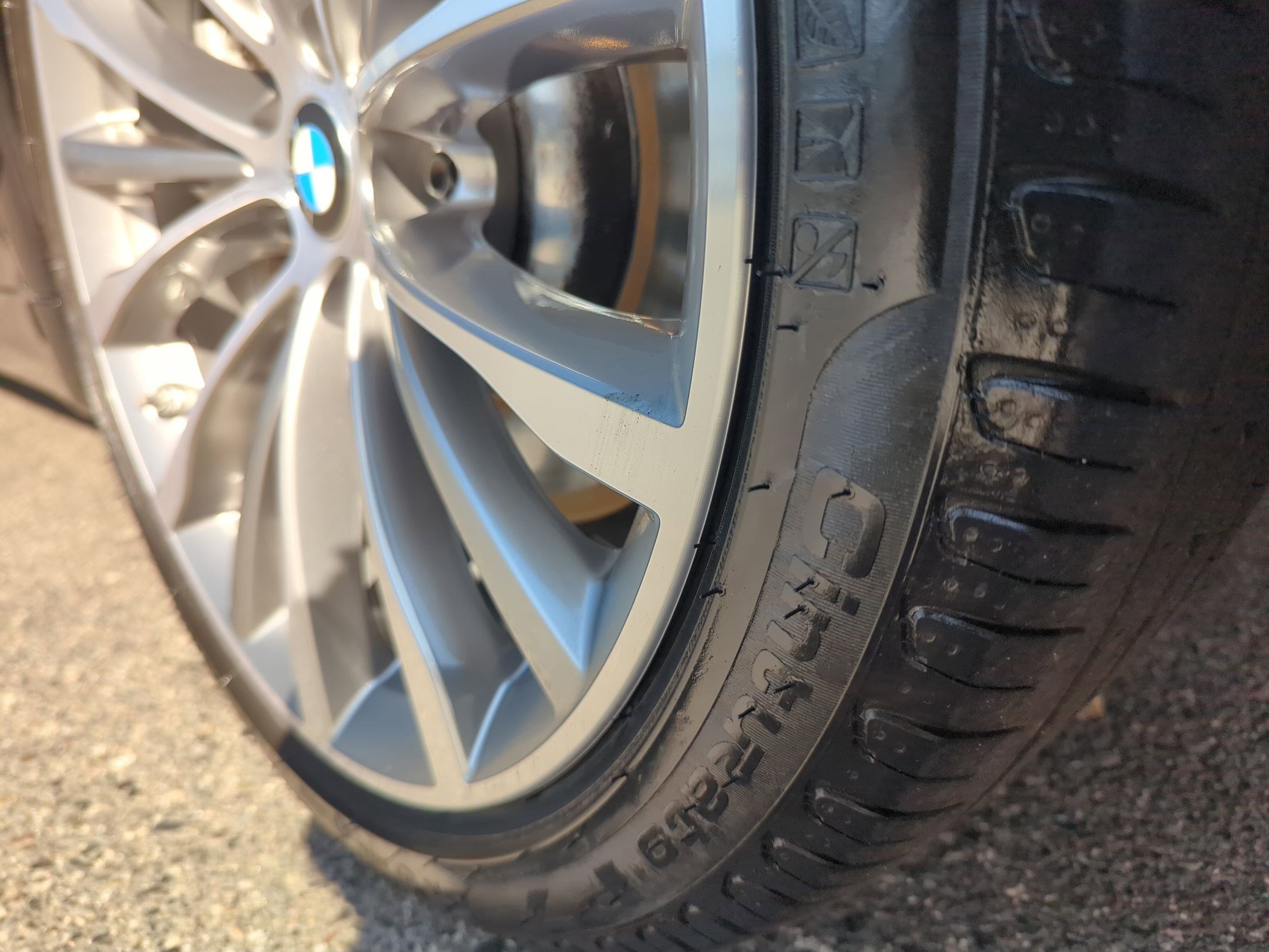 Used 2023 BMW 530i w/ Premium Package image 12