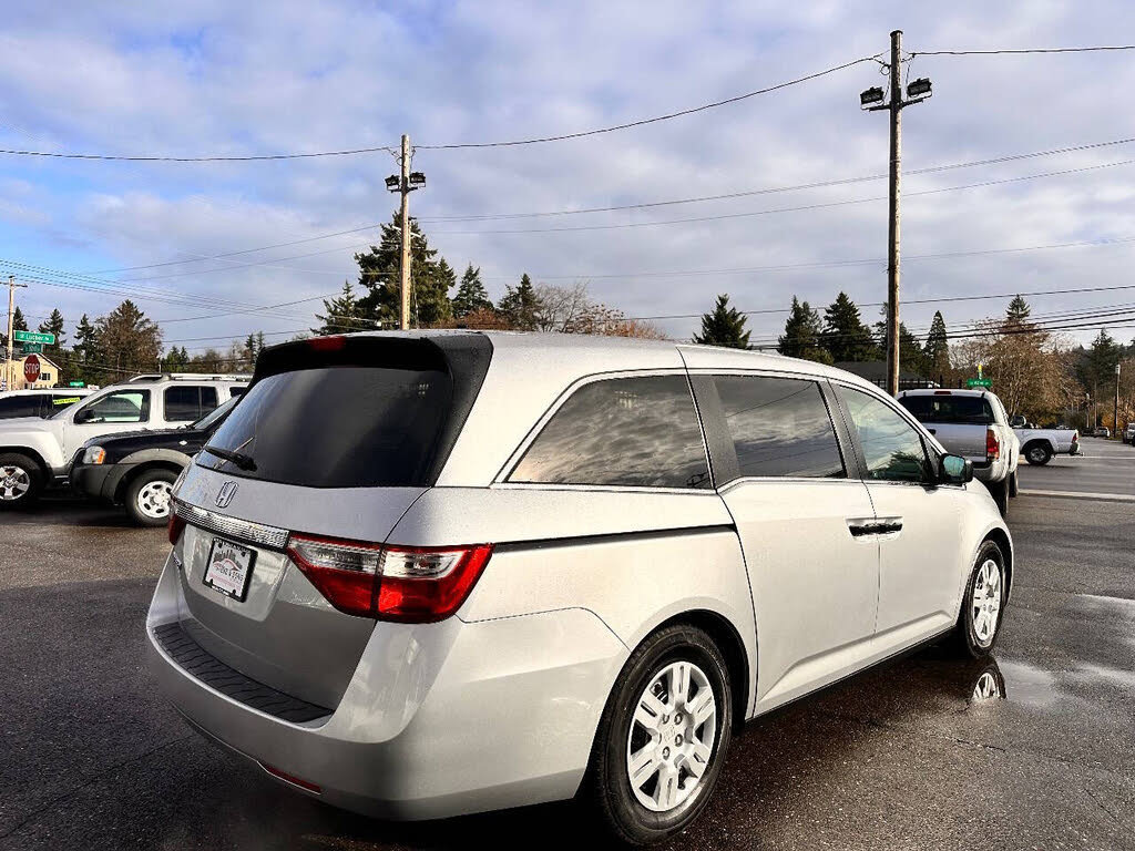 Used 2012 Honda Odyssey LX image 4