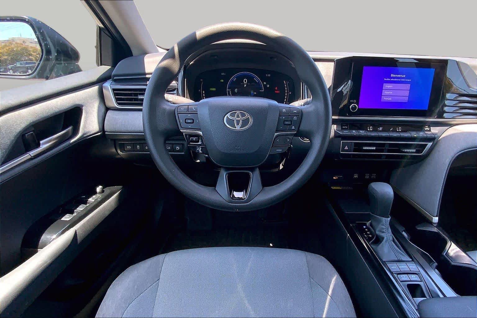 Certified 2025 Toyota Camry LE FWD image 5