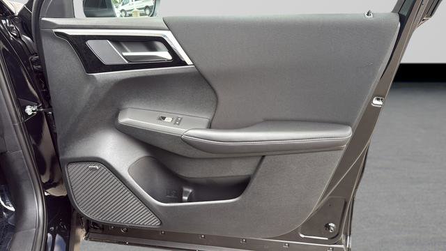 New 2026 Mitsubishi Outlander ES image 23