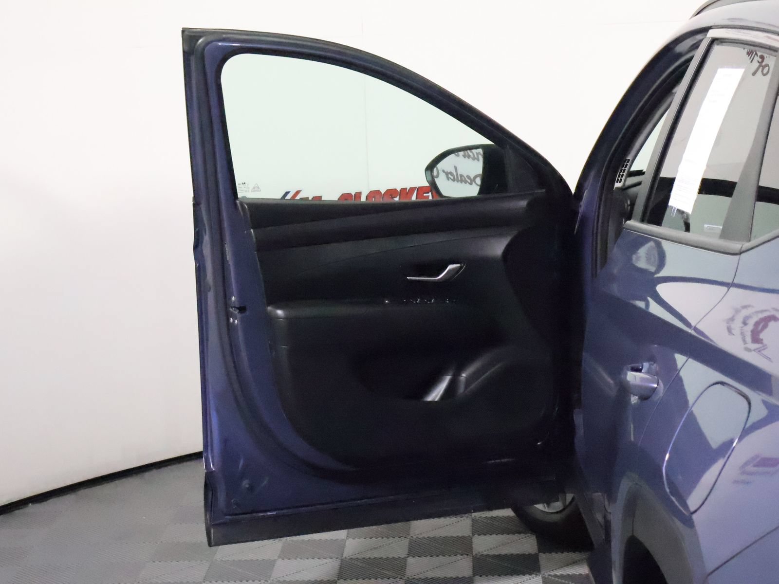 Used 2025 Hyundai Tucson SEL AWD/4WD image 24