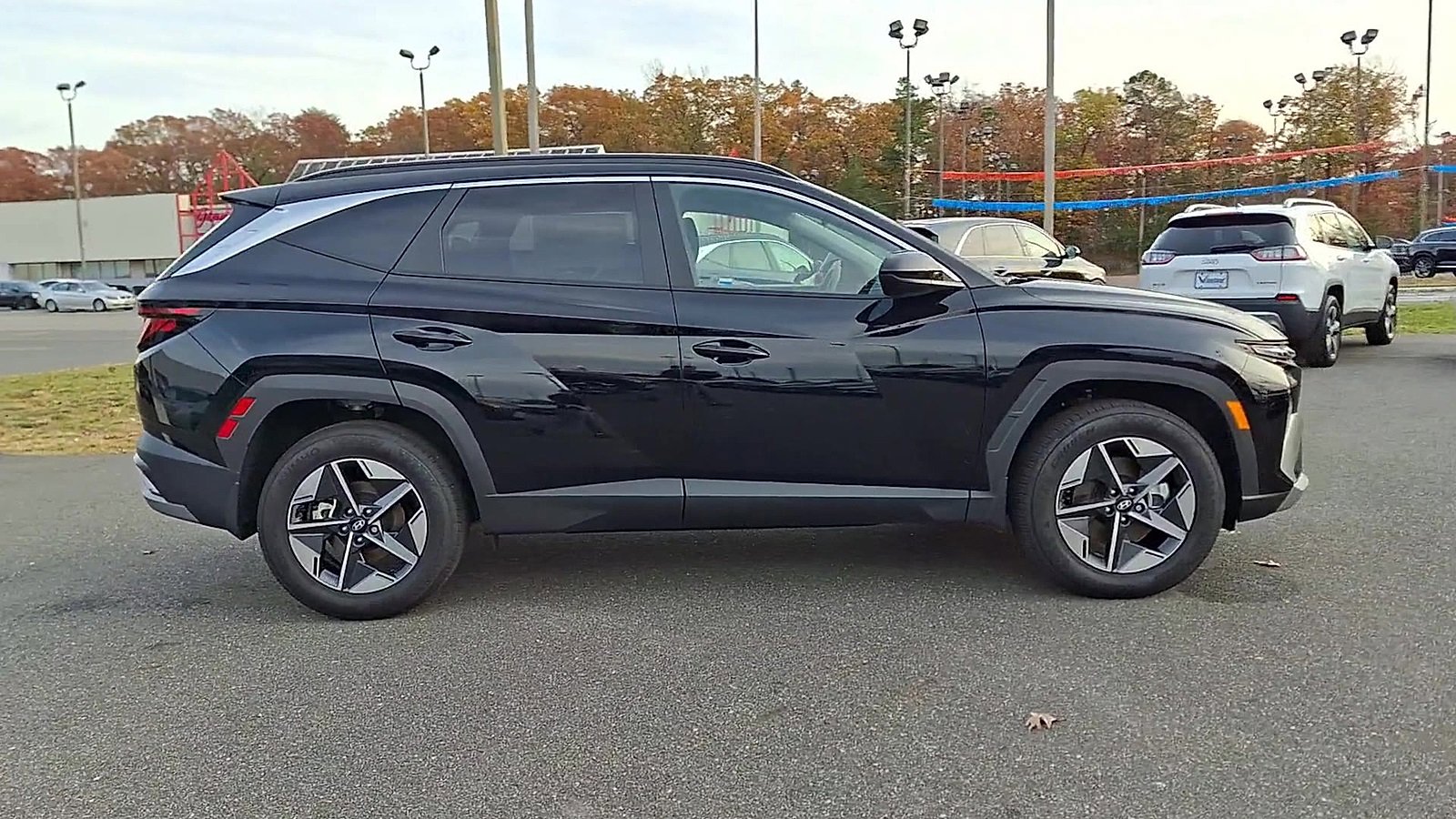 New 2025 Hyundai Tucson SEL image 9